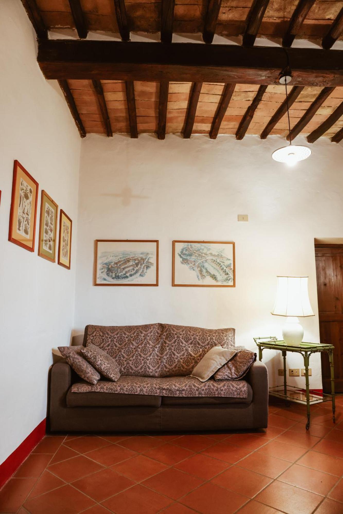Bio-Agriturismo La Ginestra Сан-Кашіано-ін-Валь-ді-Пеза Екстер'єр фото
