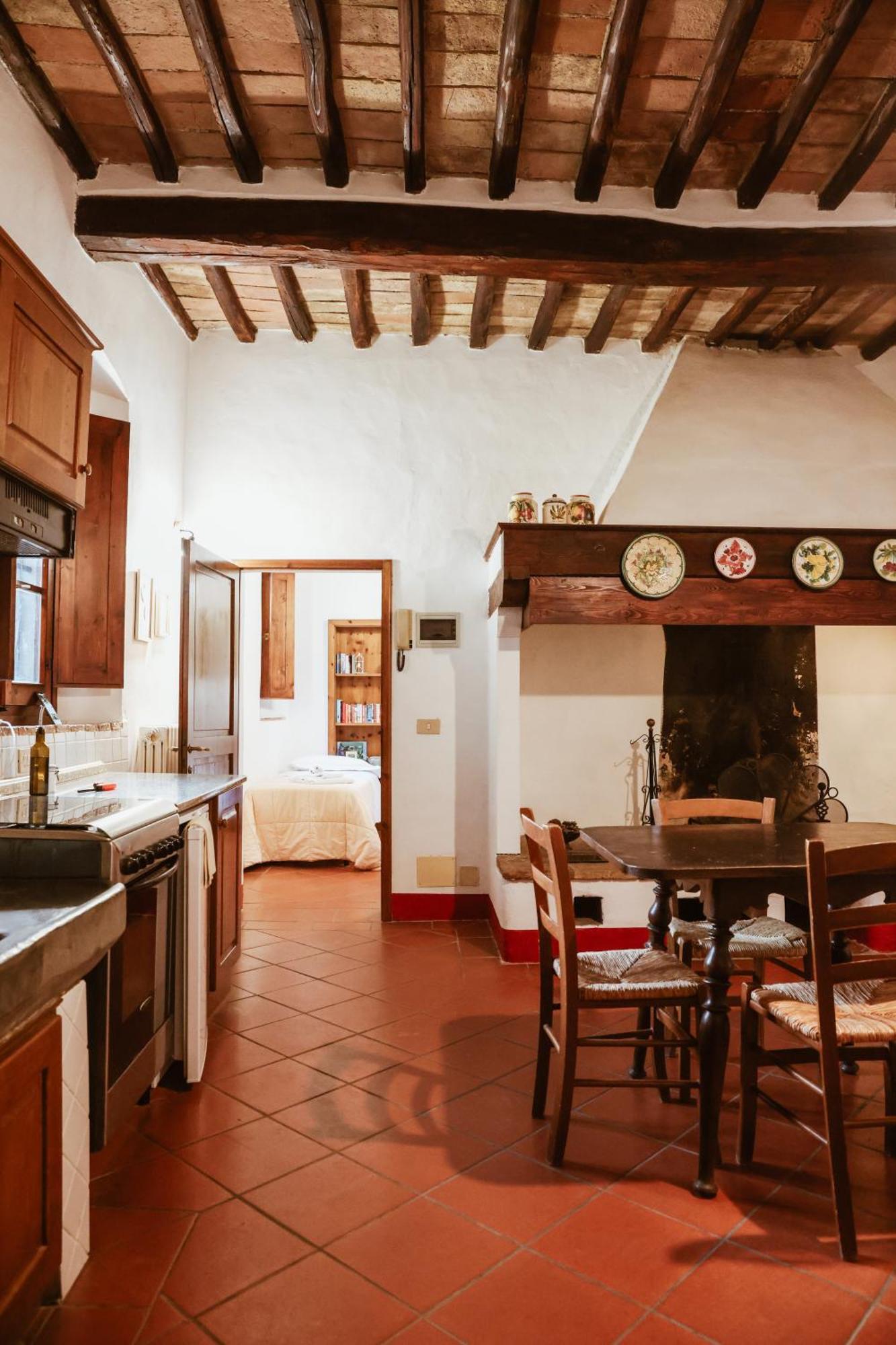 Bio-Agriturismo La Ginestra Сан-Кашіано-ін-Валь-ді-Пеза Екстер'єр фото